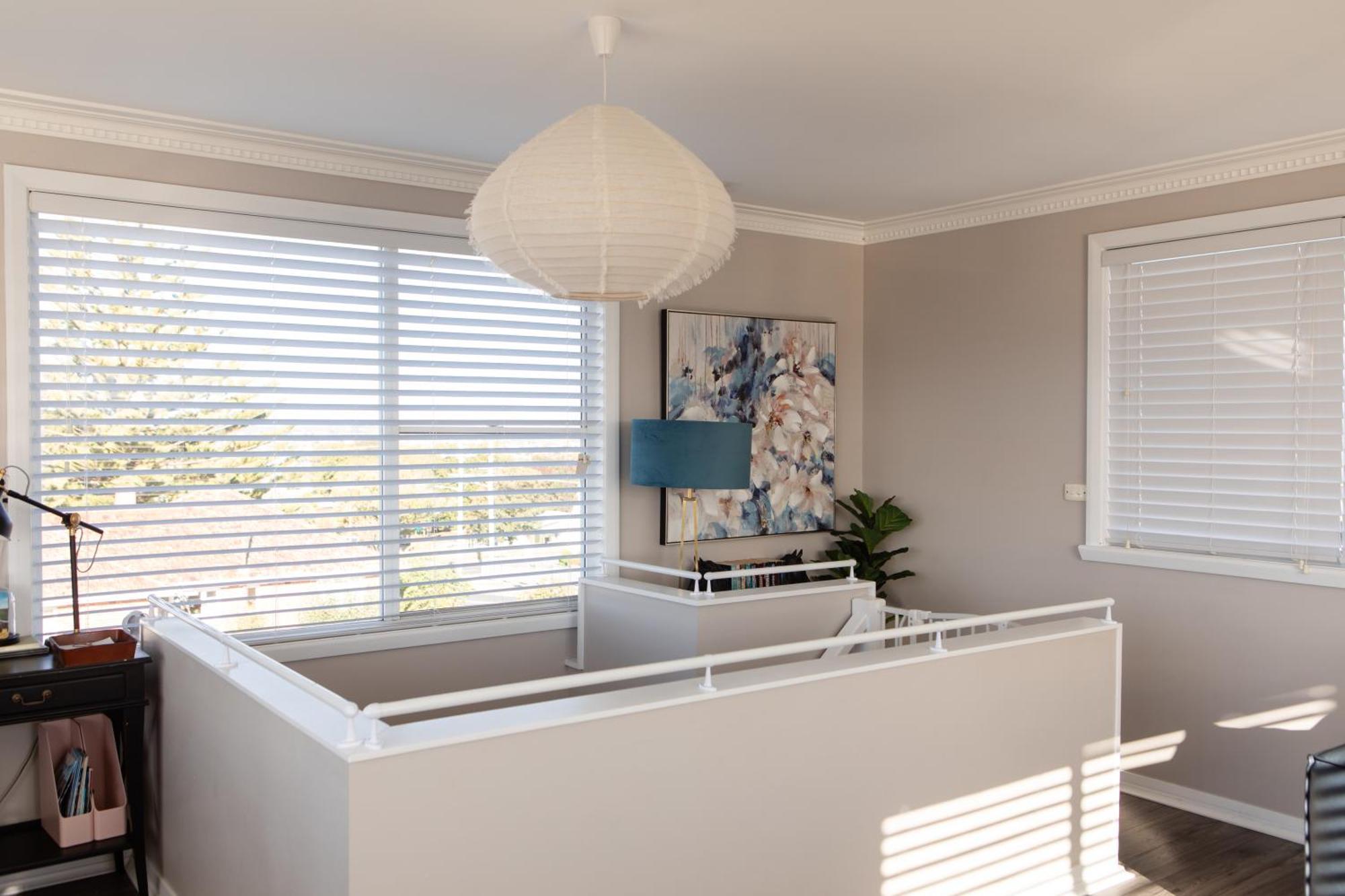 Elegant With Coastal Views Devonport
