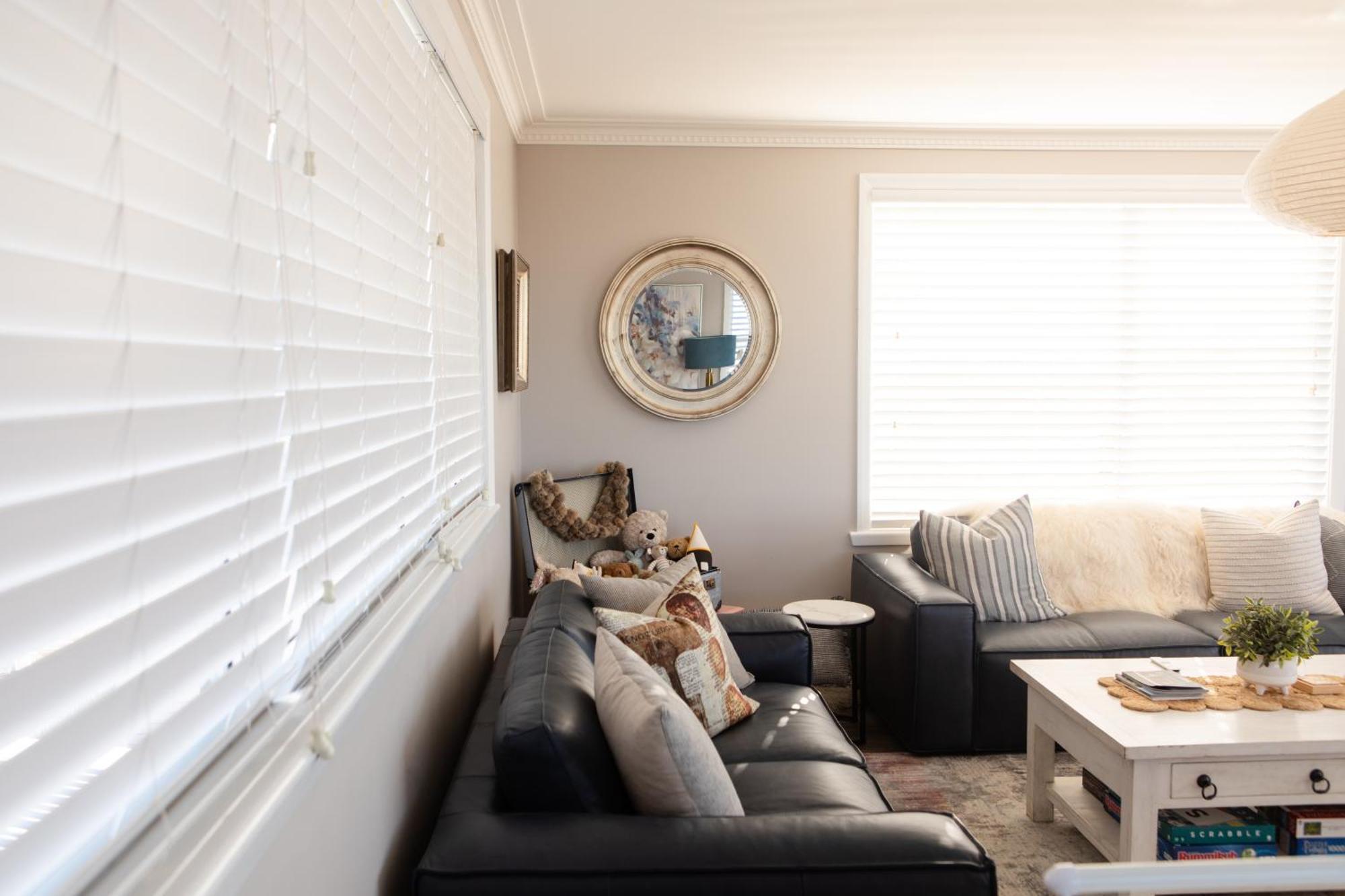Elegant With Coastal Views Holiday home *